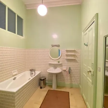 Splendide Chateau 24h Du Mans בית נופש Maigne