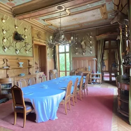 Splendide Chateau 24h Du Mans בית נופש Maigne