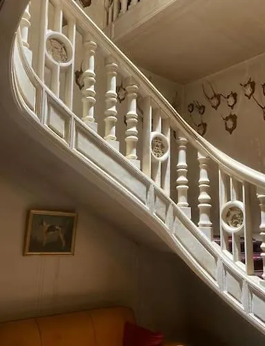 Hébergement de vacances Splendide Chateau 24h Du Mans Maigne